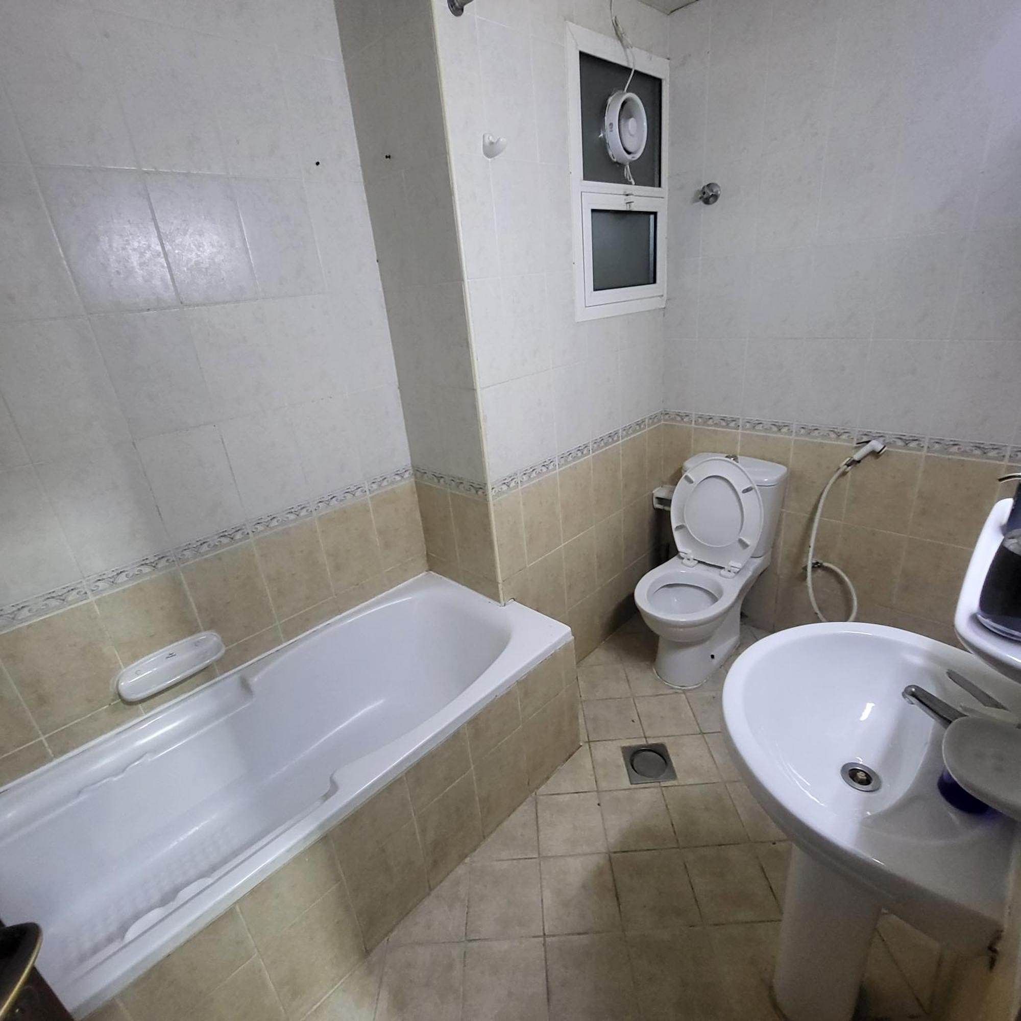 Corniche Full Studio Apartment Abu Dabi Exterior foto