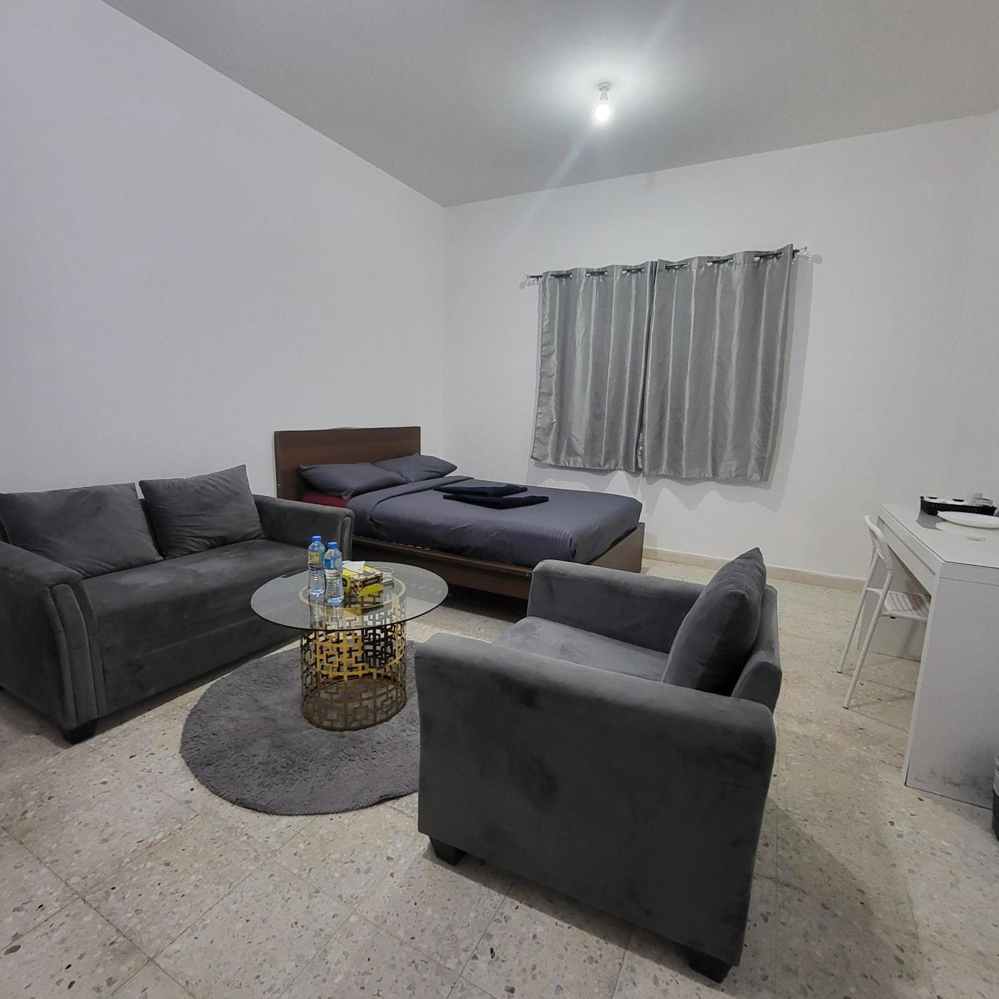 Corniche Full Studio Apartment Abu Dabi Exterior foto